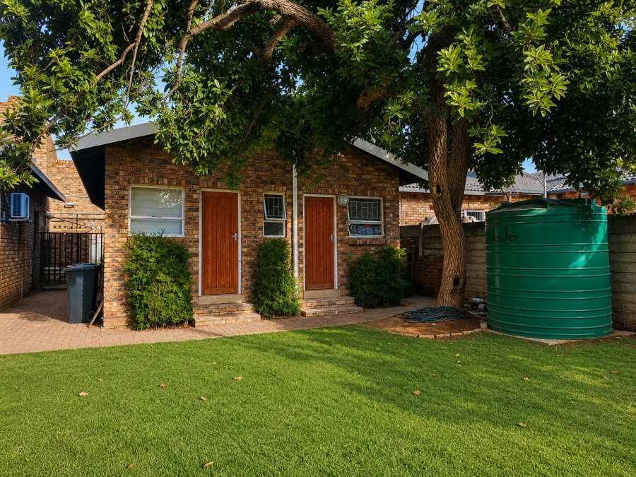 3 Bedroom Property for Sale in Bodorp North West